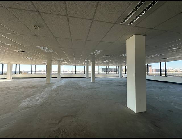 1,283M² OFFICE TO LET IN SANDTON CENTRAL